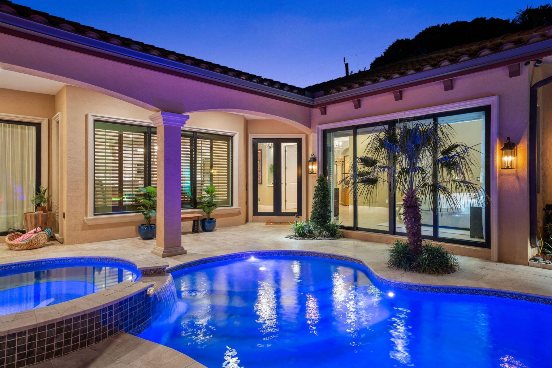 2500 NE 14th Street, Fort Lauderdale, FL 33304 Photo