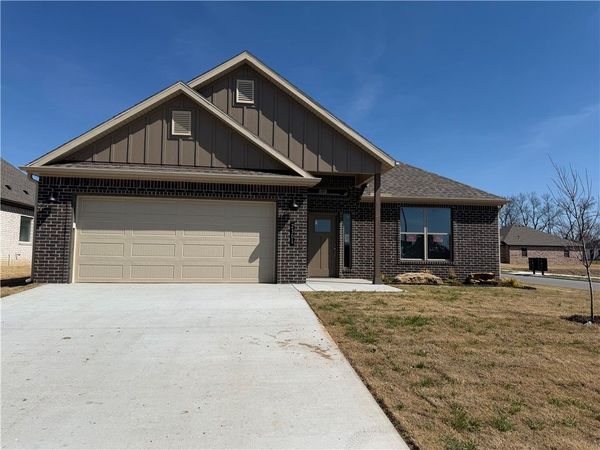 2301 Lexington Street, Siloam Springs, AR 72761