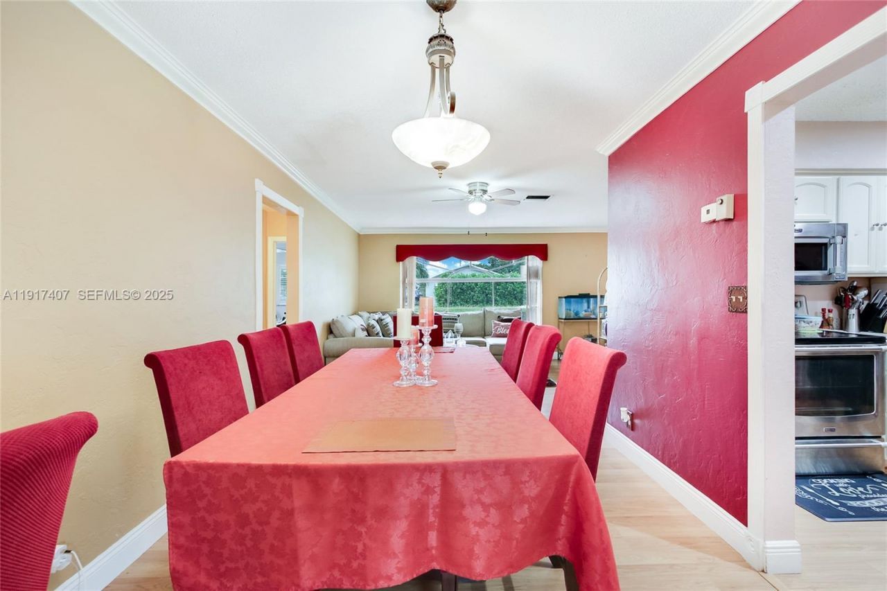 7100 NW 99th Ave, Tamarac, FL 33321 Photo