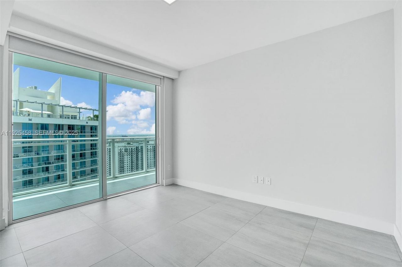 1080 Brickell Ave, Unit 4109, Miami, FL 33131 Photo