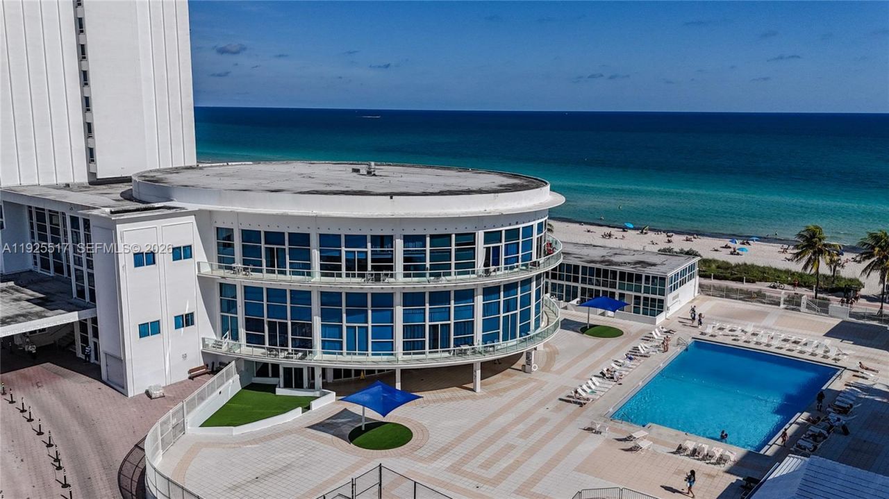 5445 Collins Ave, Unit 610, Miami Beach, FL 33140 Photo