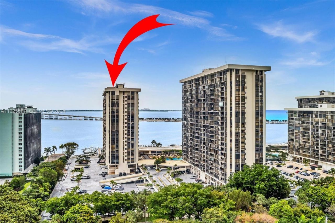 1865 Brickell Ave, Unit A703, Miami, FL 33129 Photo