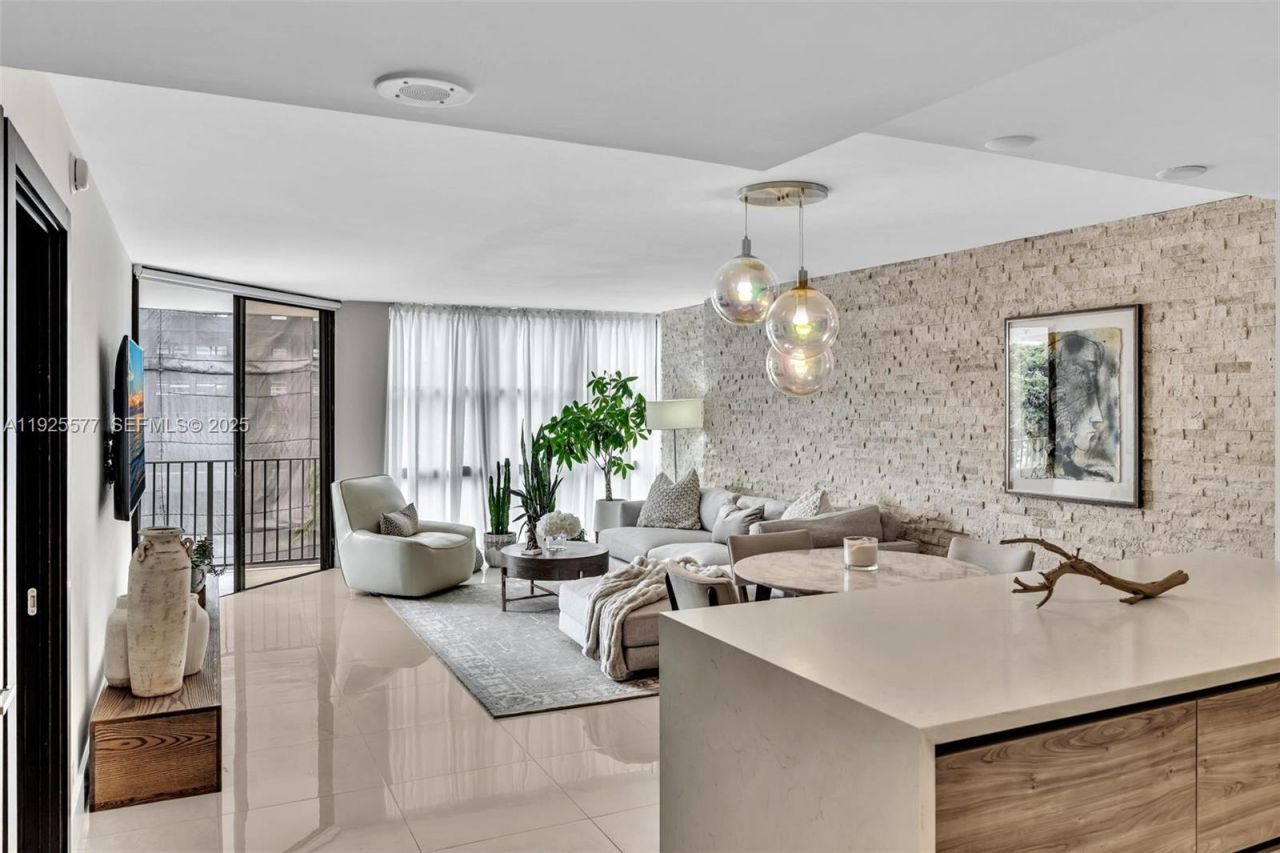 1865 Brickell Ave, Unit A703, Miami, FL 33129 Photo