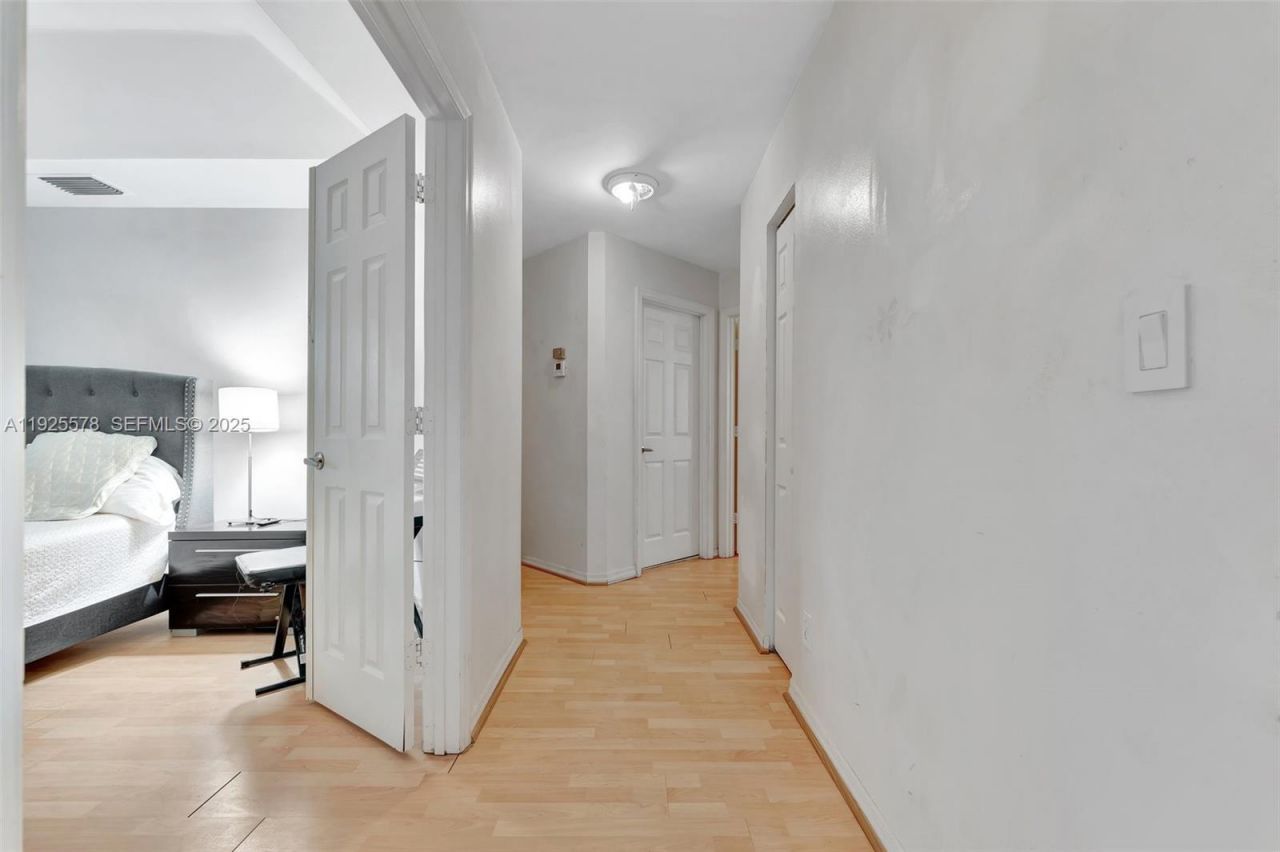 16103 Opal Creek Dr, Weston, FL 33331 Photo