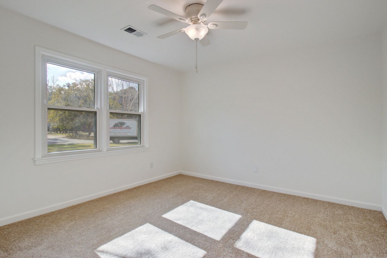 201 Judith Drive Photo 11