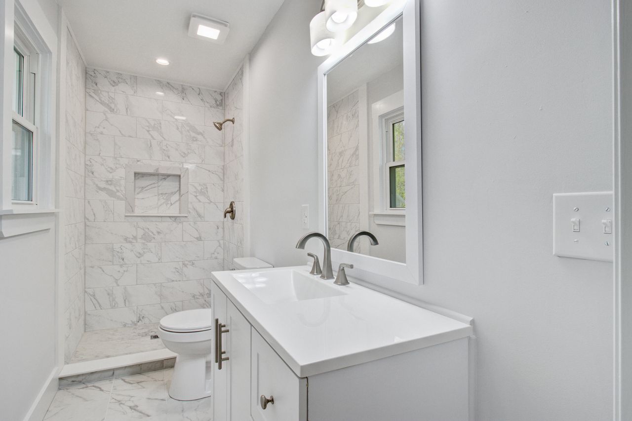 201 Judith Drive Photo 9