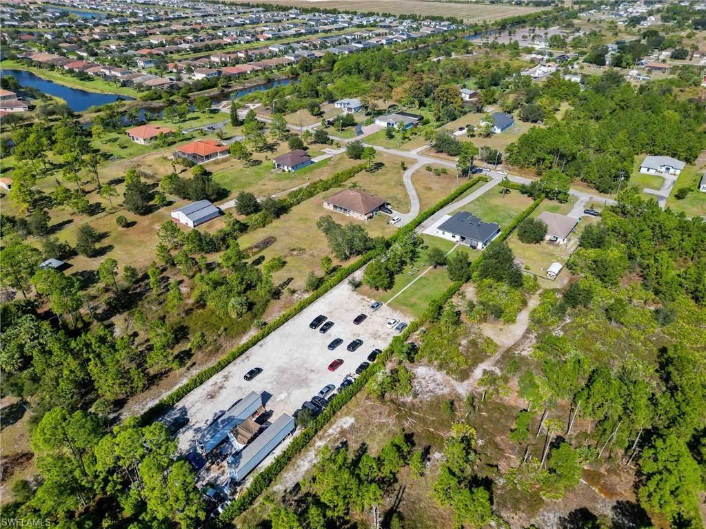 2406 37th Ave Ne, Naples, FL 34120 Photo