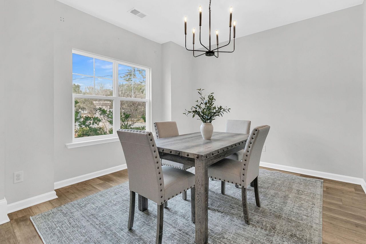 1005 Saltwater Circle Photo 4