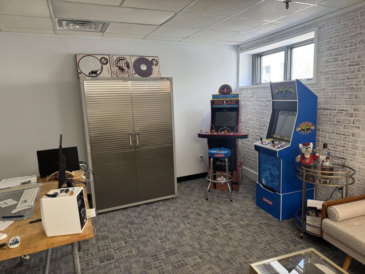 192 East Bay Street Photo 5