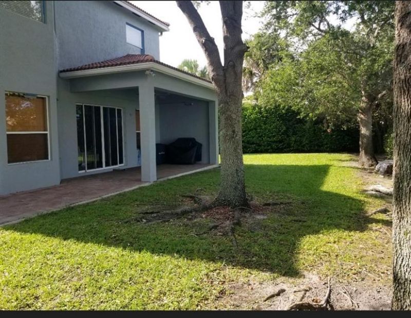 21 Country Lake Cir, Boynton Beach, FL 33436 Photo