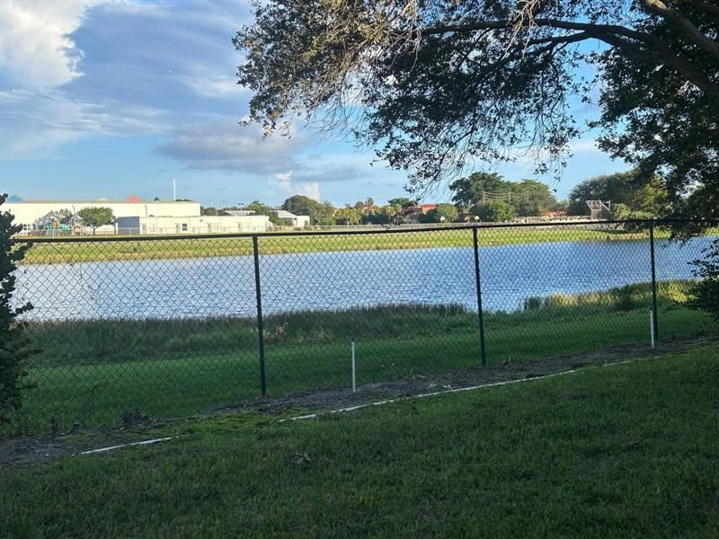 21 Country Lake Cir, Boynton Beach, FL 33436 Photo