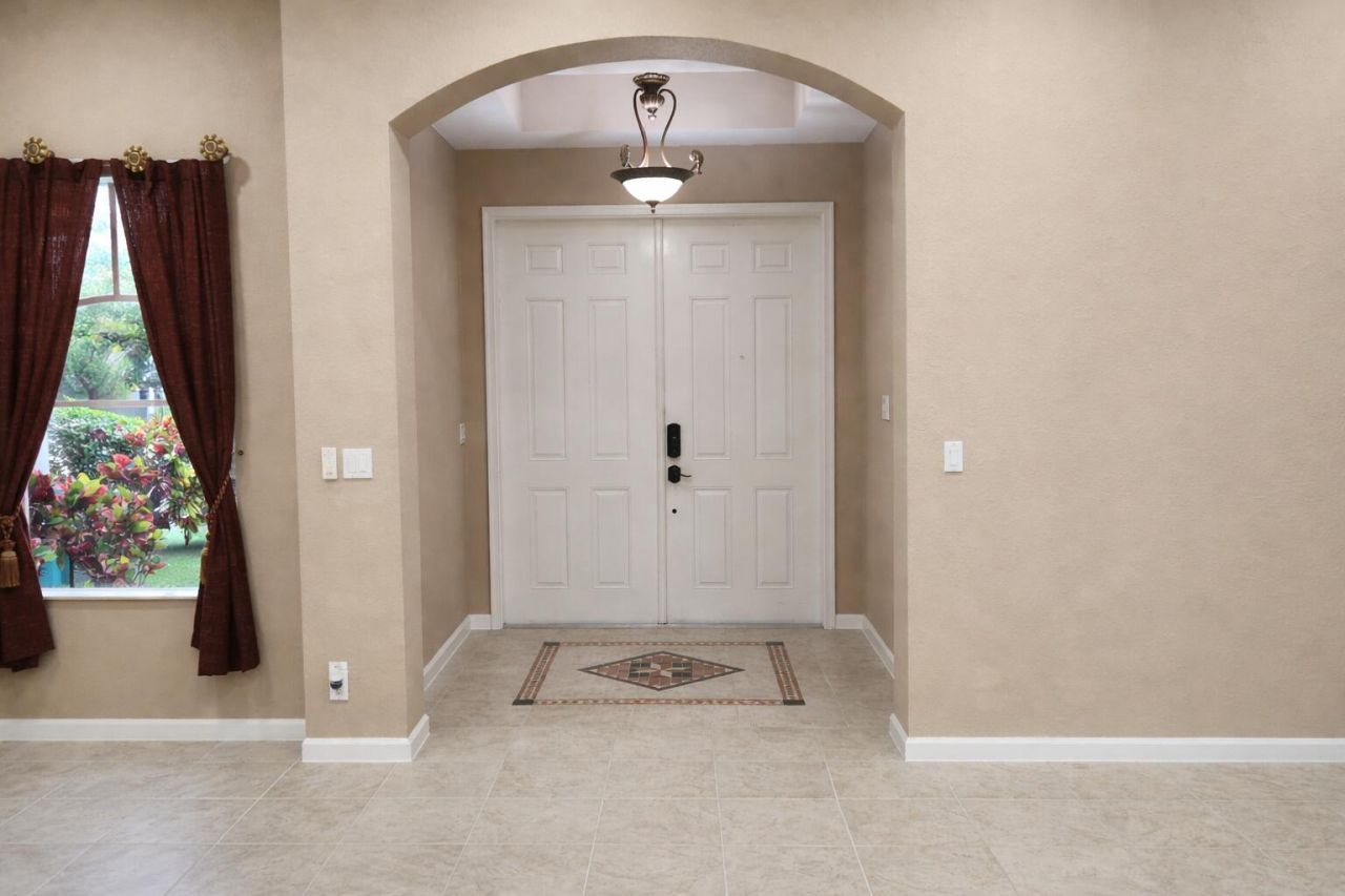 21 Country Lake Circle, Boynton Beach, FL 33436 Photo