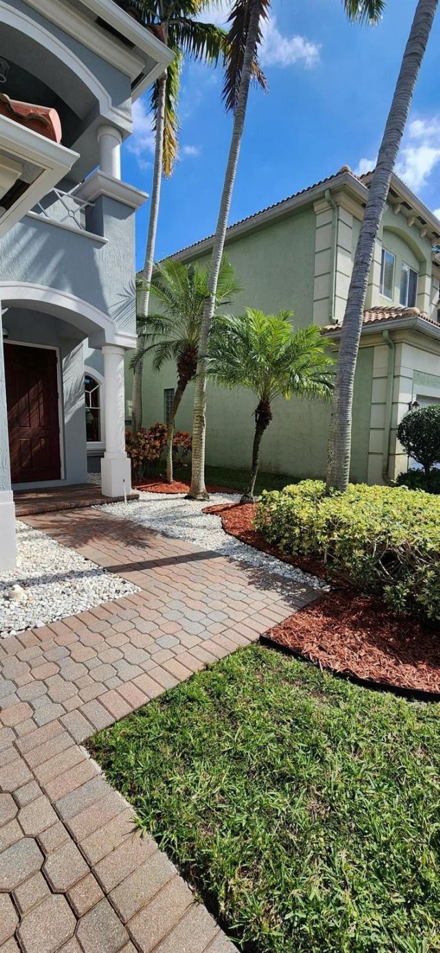 21 Country Lake Circle, Boynton Beach, FL 33436 Photo