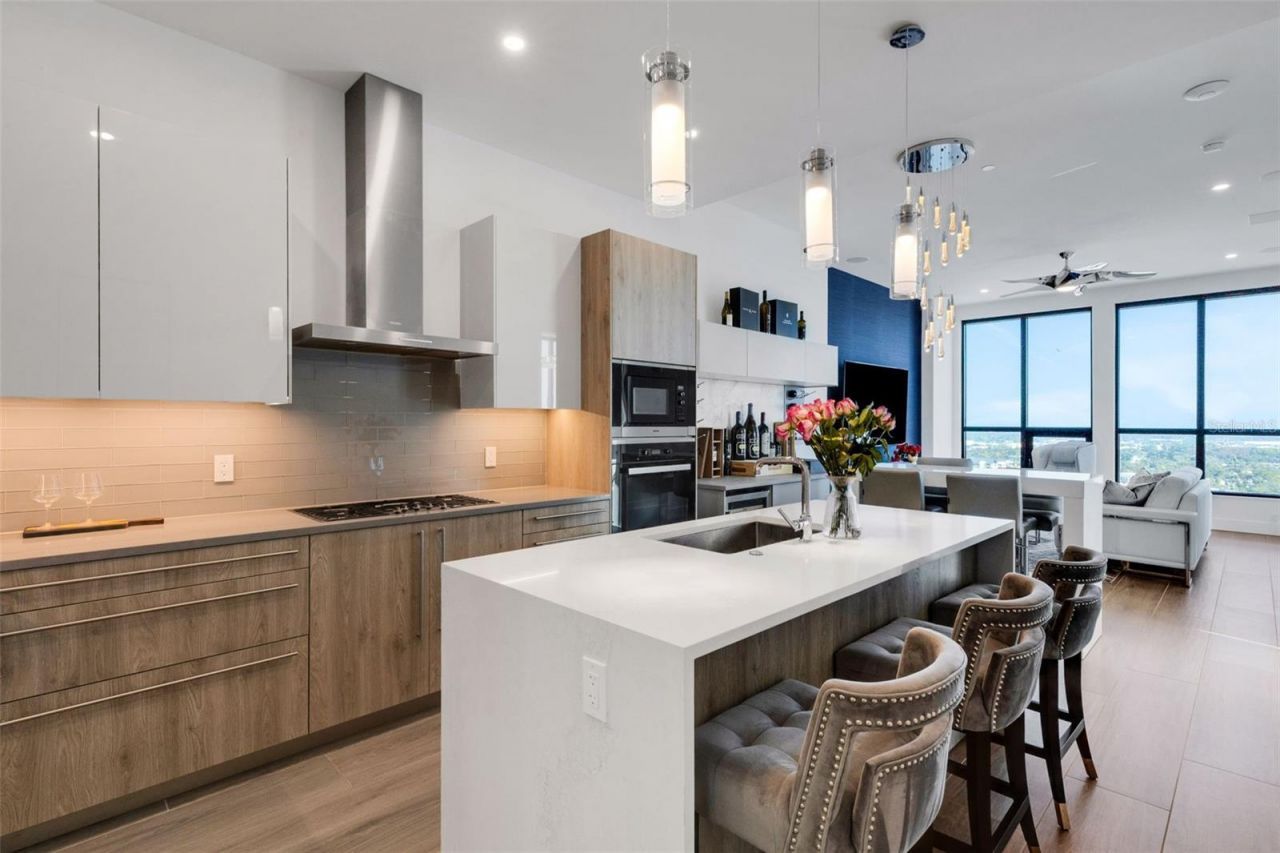 33 S Palm Avenue, Unit 1503, Sarasota, FL 34236 Photo