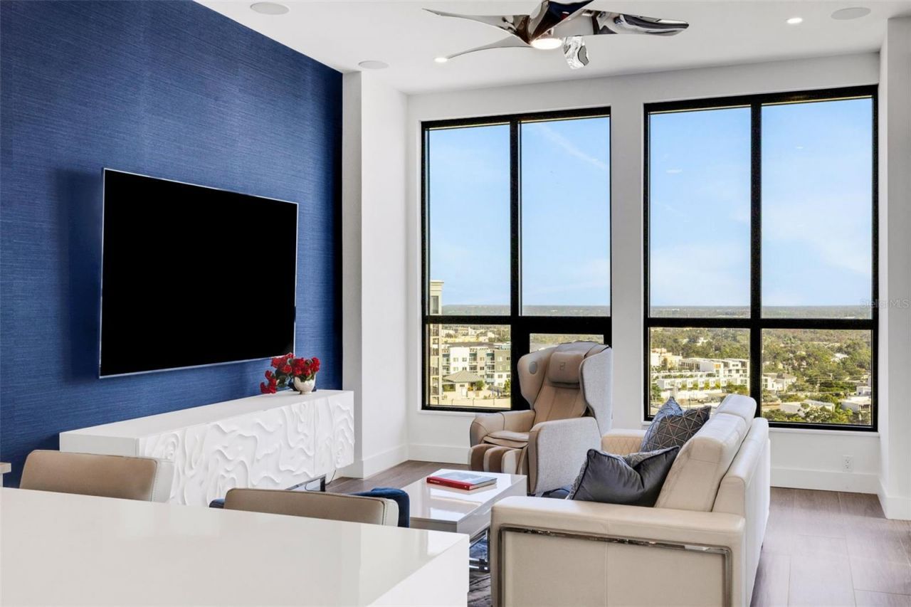 33 S Palm Avenue, Unit 1503, Sarasota, FL 34236 Photo