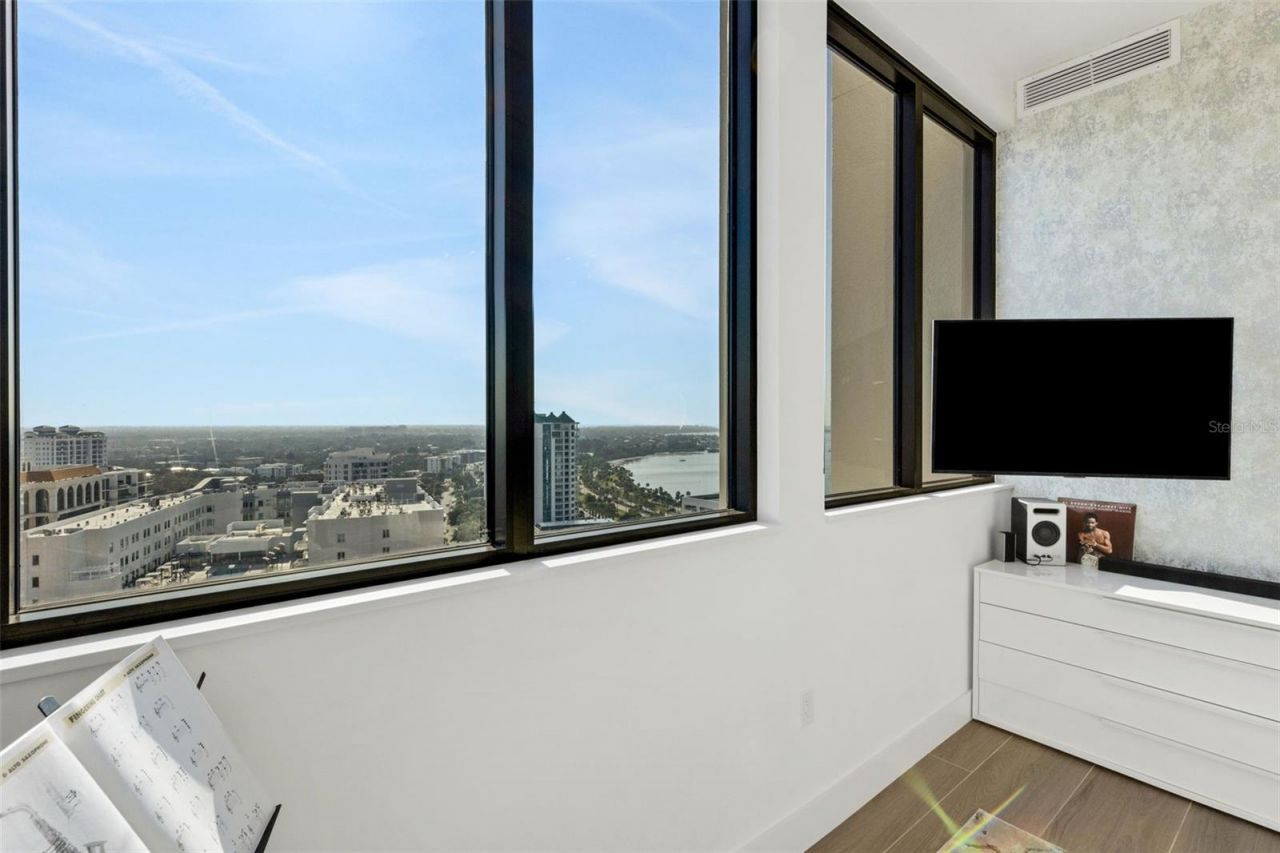 33 S Palm Avenue, Unit 1503, Sarasota, FL 34236 Photo