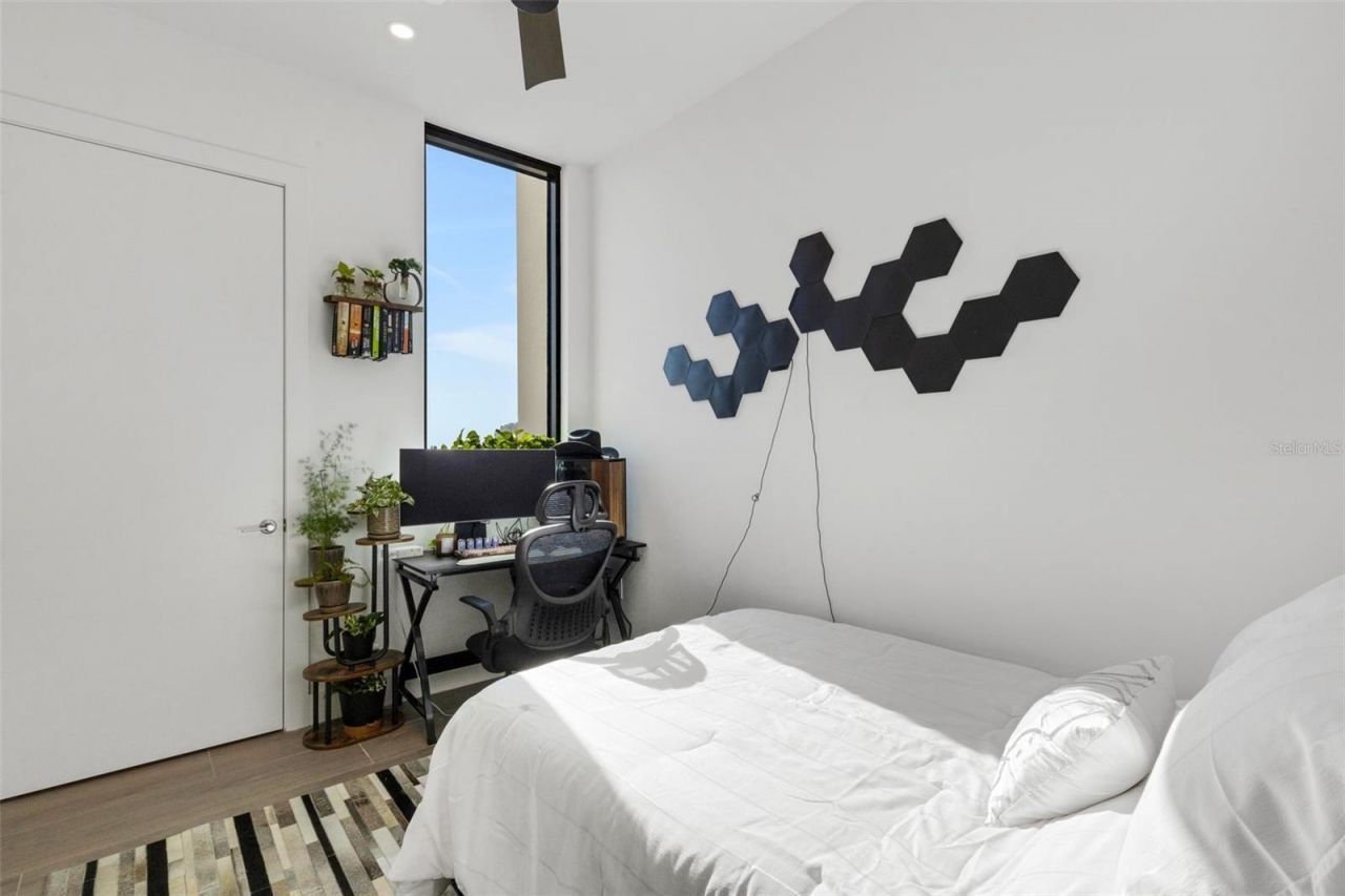 33 S Palm Avenue, Unit 1503, Sarasota, FL 34236 Photo