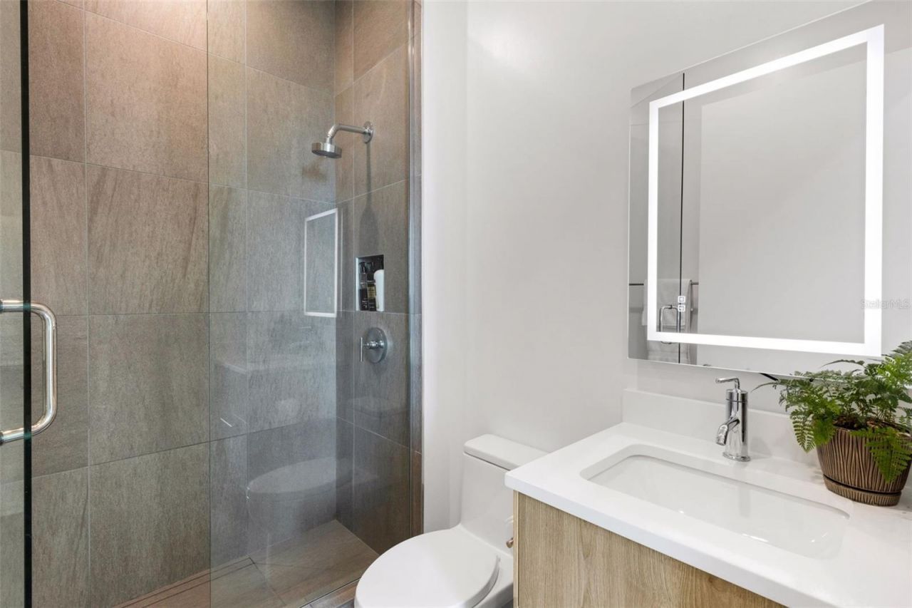 33 S Palm Avenue, Unit 1503, Sarasota, FL 34236 Photo