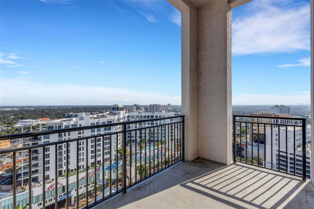 33 S Palm Avenue, Unit 1503, Sarasota, FL 34236 Photo