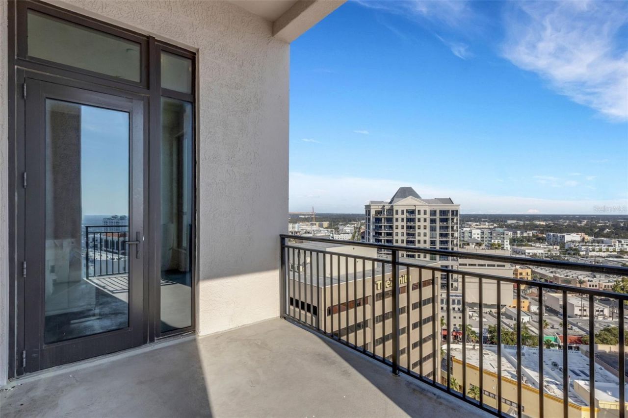 33 S Palm Avenue, Unit 1503, Sarasota, FL 34236 Photo