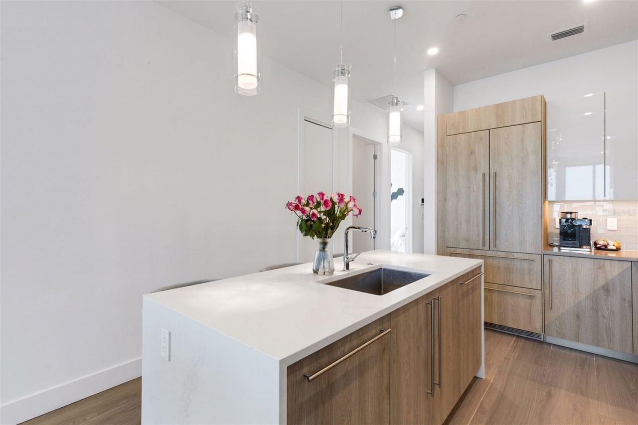 33 S Palm Avenue, Unit 1503, Sarasota, FL 34236 Photo