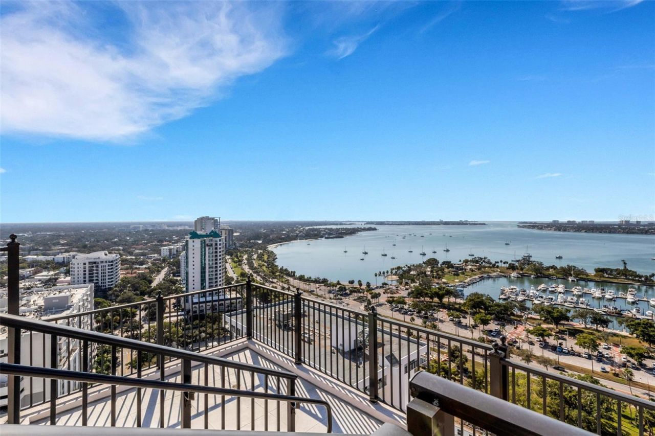 33 S Palm Avenue, Unit 1503, Sarasota, FL 34236 Photo