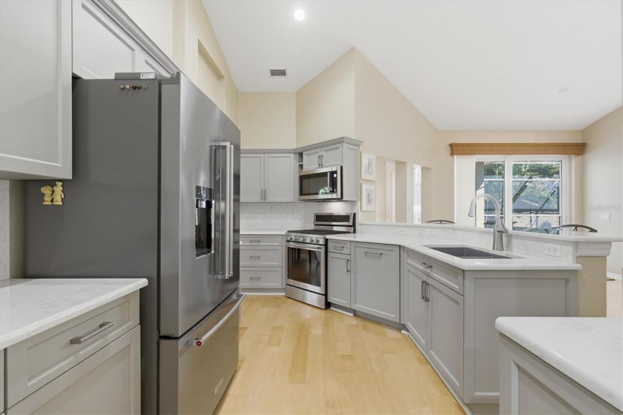 192 Sage Circle, Crystal Beach, FL 34681 Photo