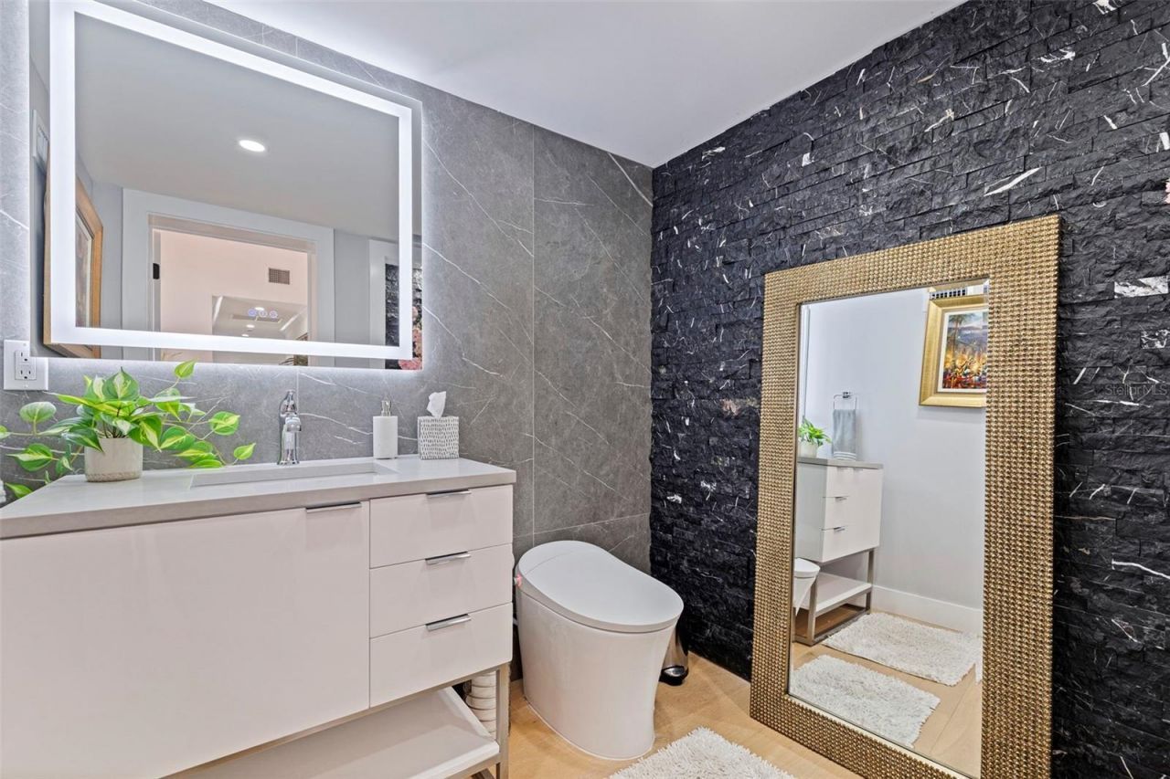 7827 9th Avenue S, Saint Petersburg, FL 33707 Photo