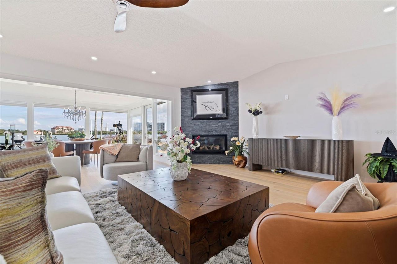 7827 9th Avenue S, Saint Petersburg, FL 33707 Photo