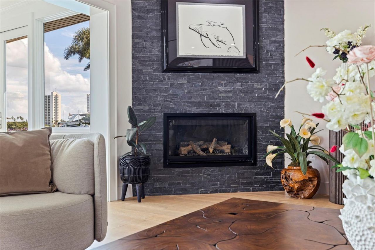 7827 9th Avenue S, Saint Petersburg, FL 33707 Photo