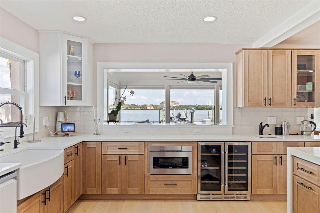 7827 9th Avenue S, Saint Petersburg, FL 33707 Photo