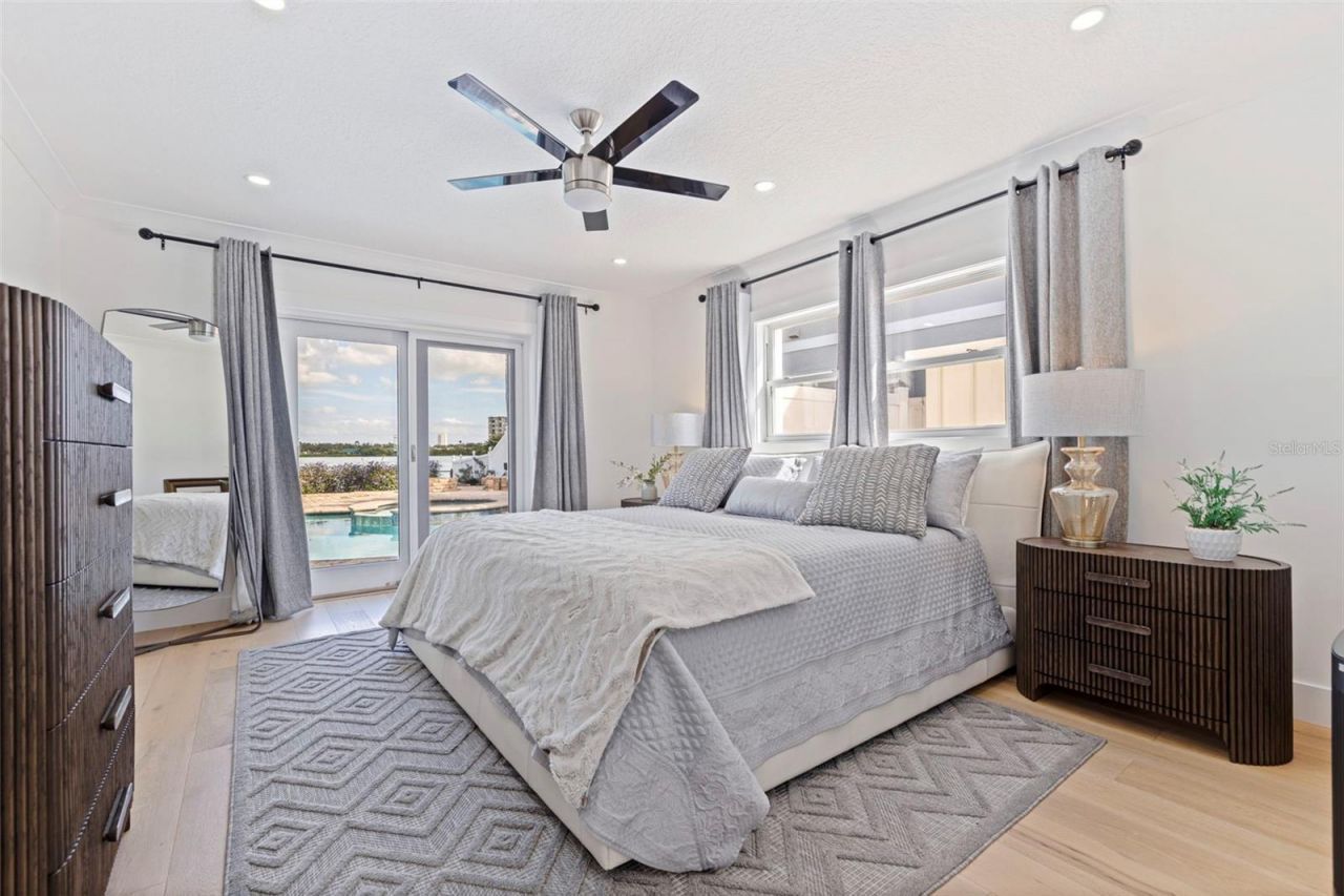 7827 9th Avenue S, Saint Petersburg, FL 33707 Photo