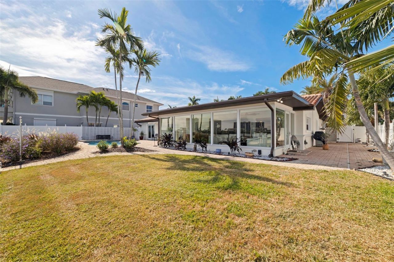 7827 9th Avenue S, Saint Petersburg, FL 33707 Photo