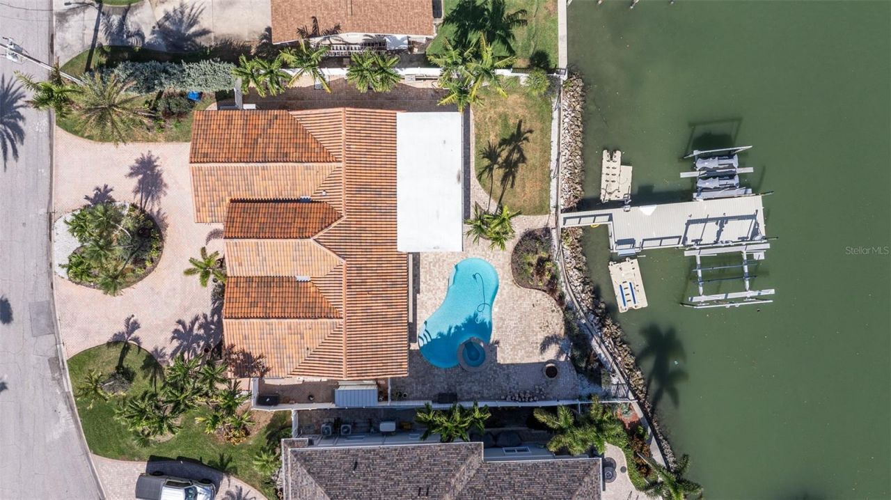 7827 9th Avenue S, Saint Petersburg, FL 33707 Photo