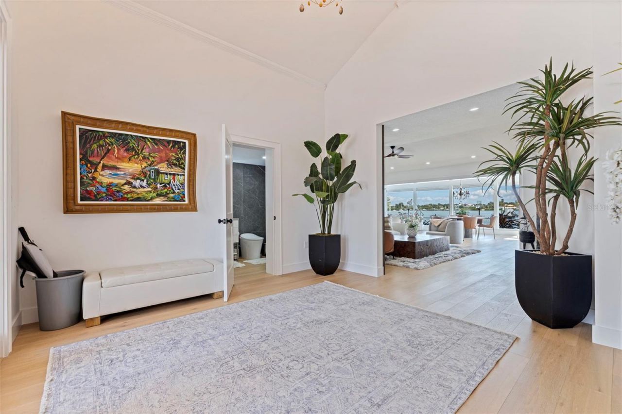 7827 9th Avenue S, Saint Petersburg, FL 33707 Photo