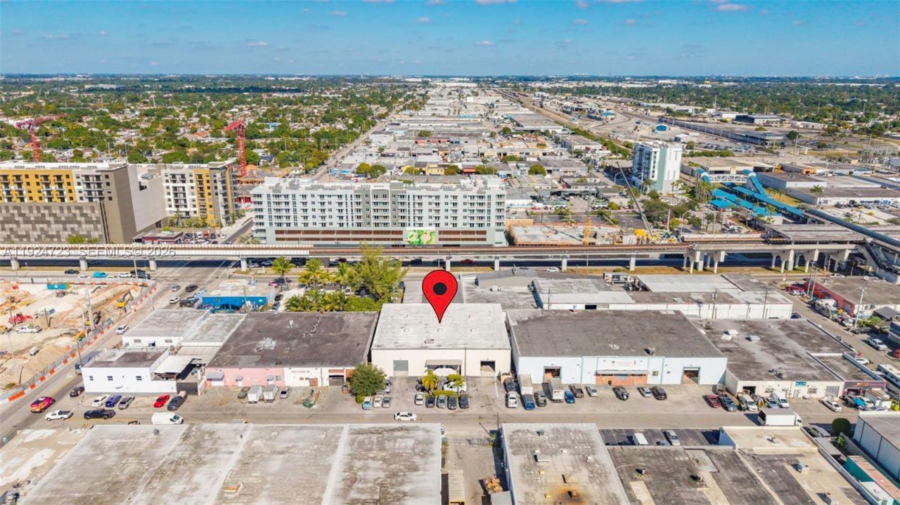 1041 E 24th St, Hialeah, FL 33013 Photo