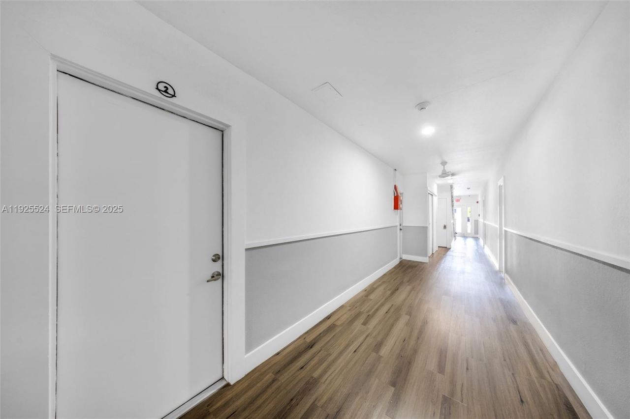 3237 SW 4th St, Miami, FL 33135 Photo