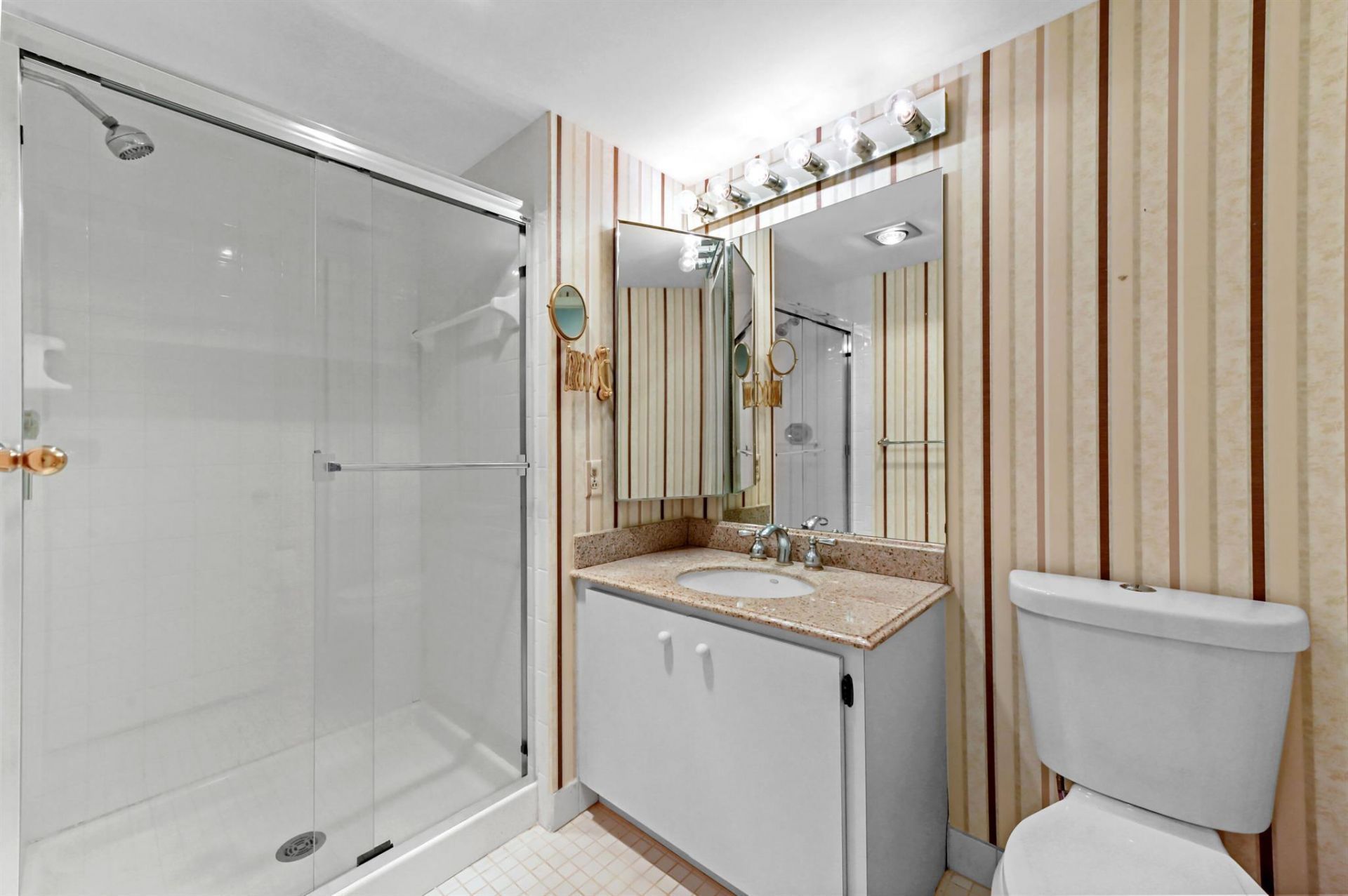 33 Southport Lane, Unit D, Boynton Beach, FL 33436 Photo