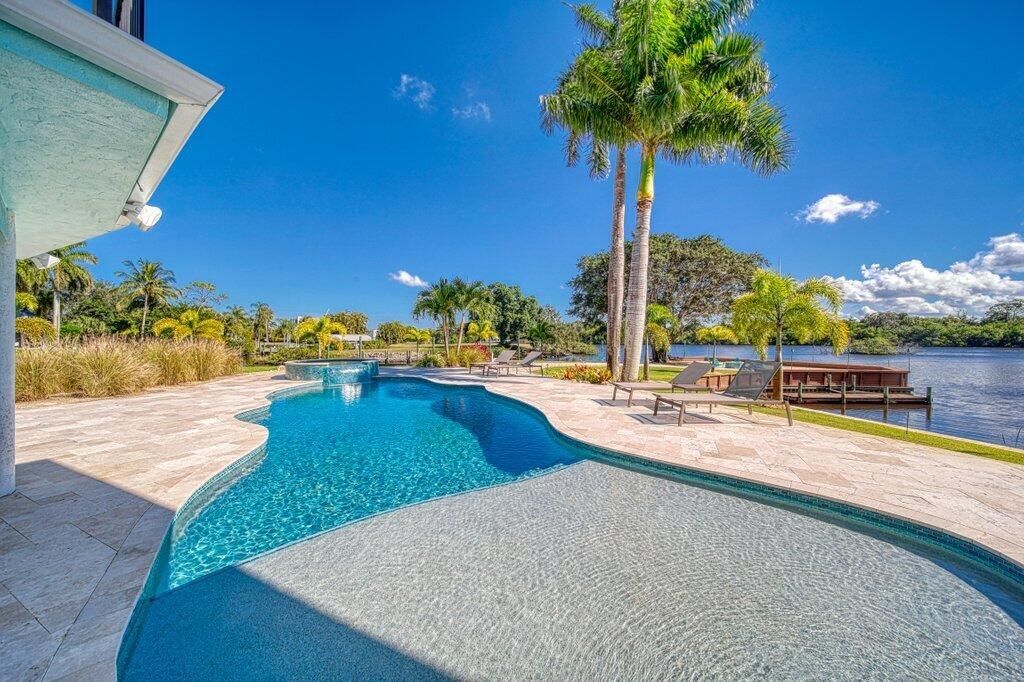 659 SW Bittern Street, Palm City, FL 34990 Photo