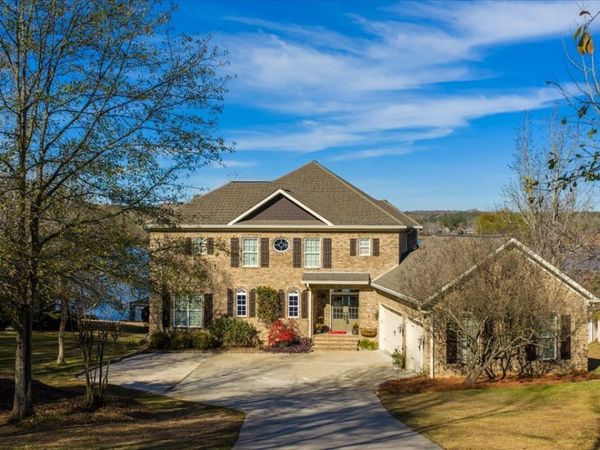 119 Springs Court N, Lizella, GA 31052