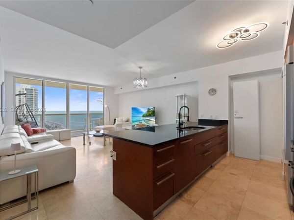 1830 S Ocean Dr, Unit 1612, Hallandale Beach, FL 33009