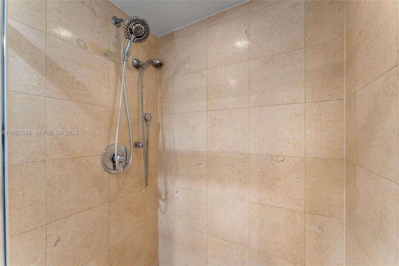 1830 S Ocean Dr, Unit 1612, Hallandale Beach, FL 33009 Photo