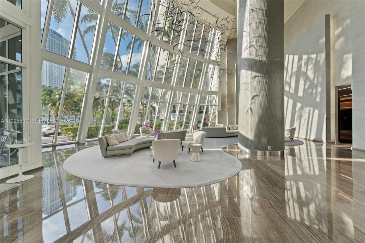 1830 S Ocean Dr, Unit 1612, Hallandale Beach, FL 33009 Photo