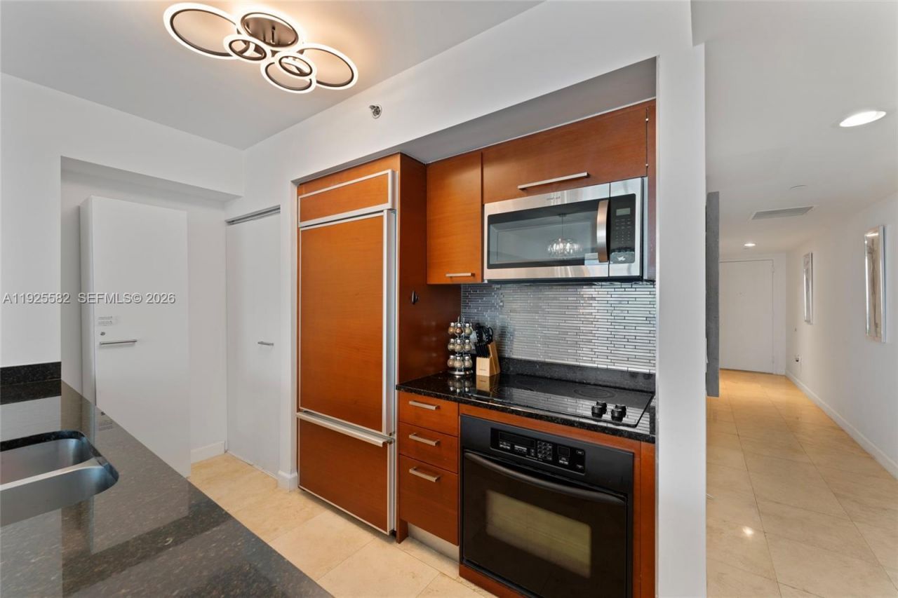 1830 S Ocean Dr, Unit 1612, Hallandale Beach, FL 33009 Photo