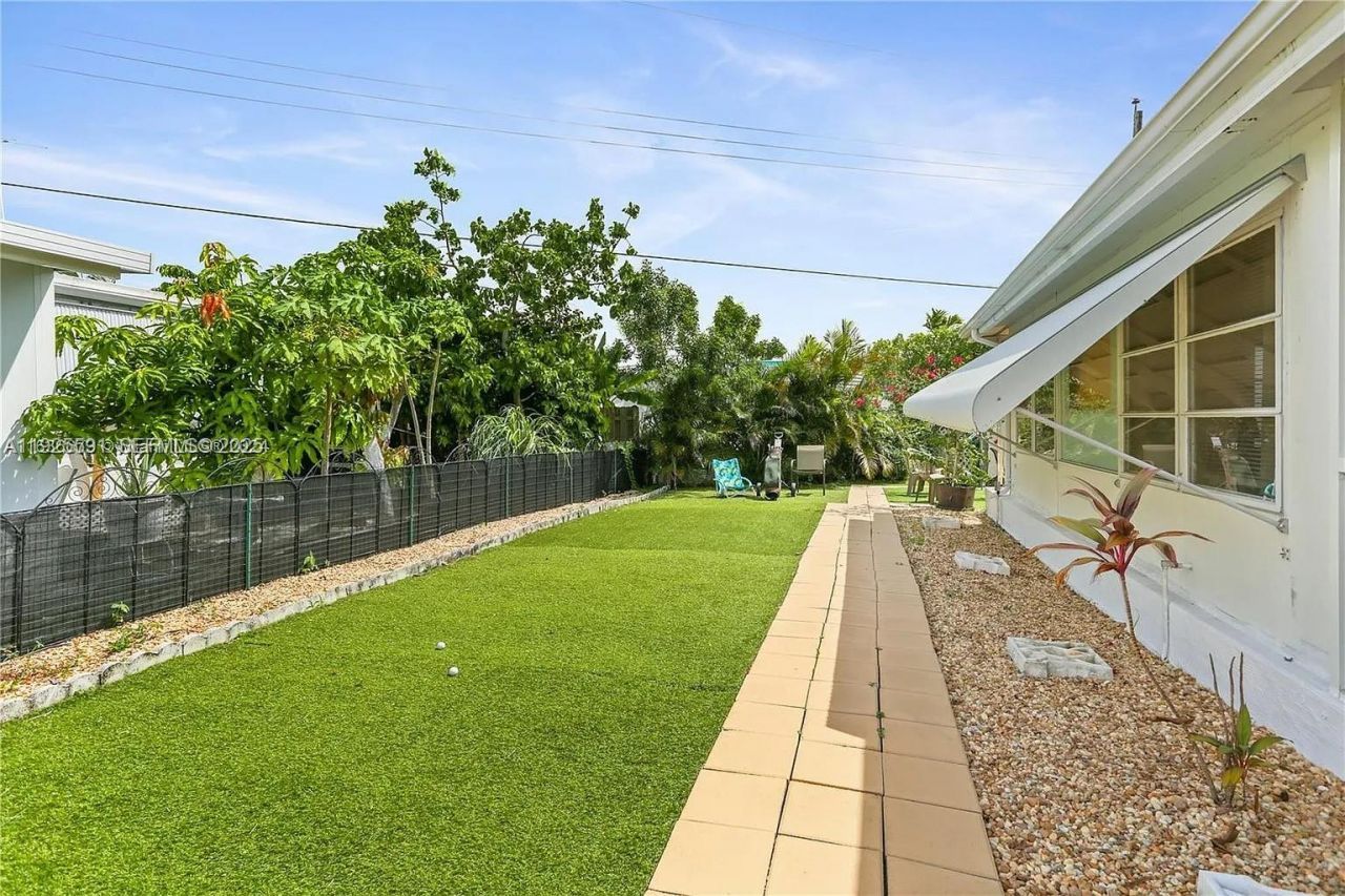 8616 SW 16th Pl, Davie, FL 33324 Photo