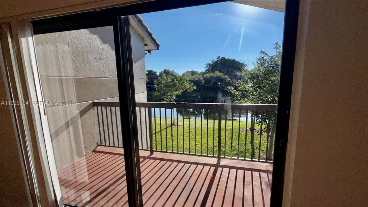 9788 Nob Hill Ct, Unit 9788, Sunrise, FL 33351 Photo