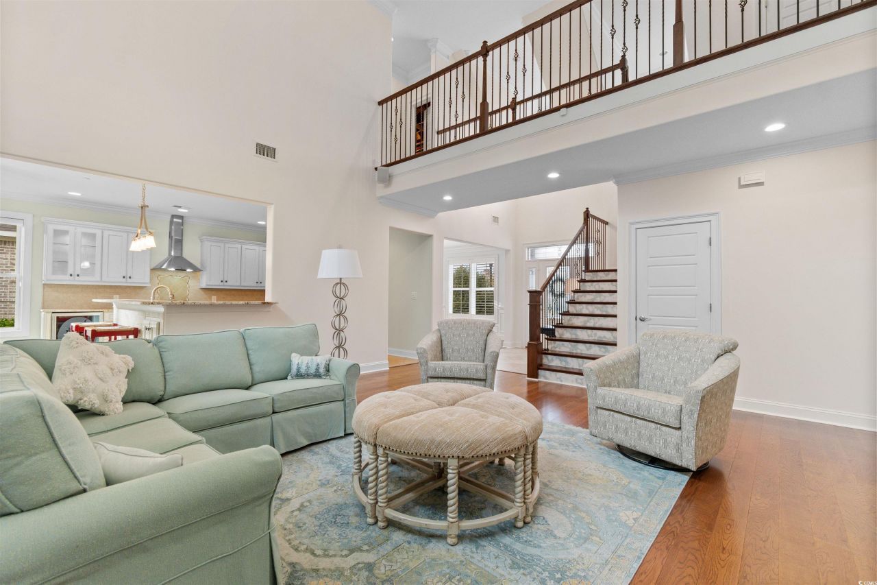 28 Grey Moss Rd. Photo 8