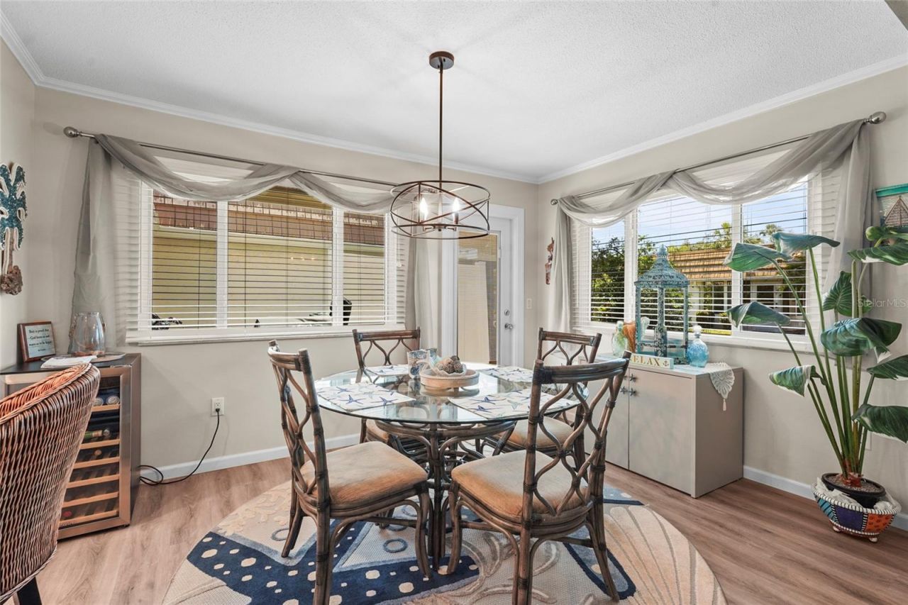 2531 Riverbluff Parkway, Unit V181, Sarasota, FL 34231 Photo