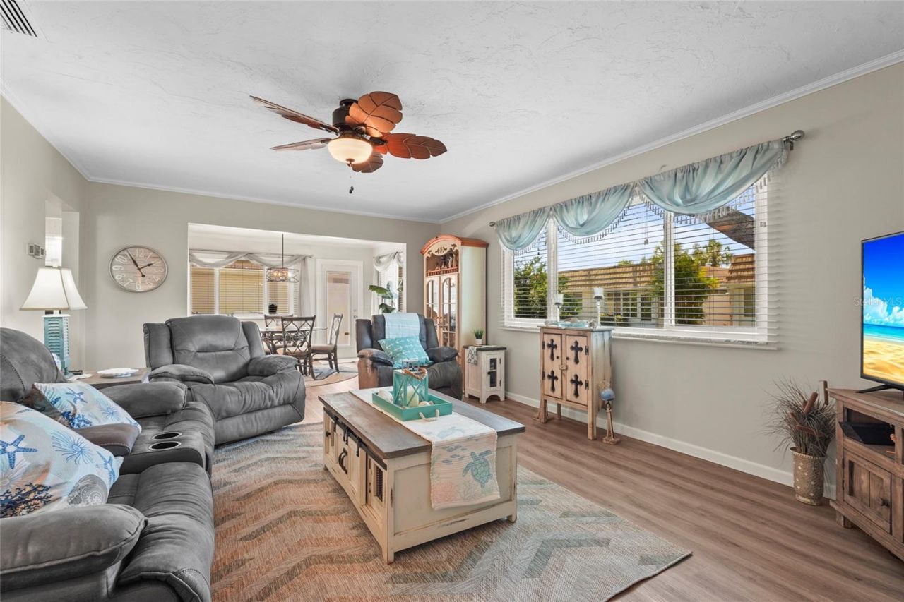 2531 Riverbluff Parkway, Unit V181, Sarasota, FL 34231 Photo