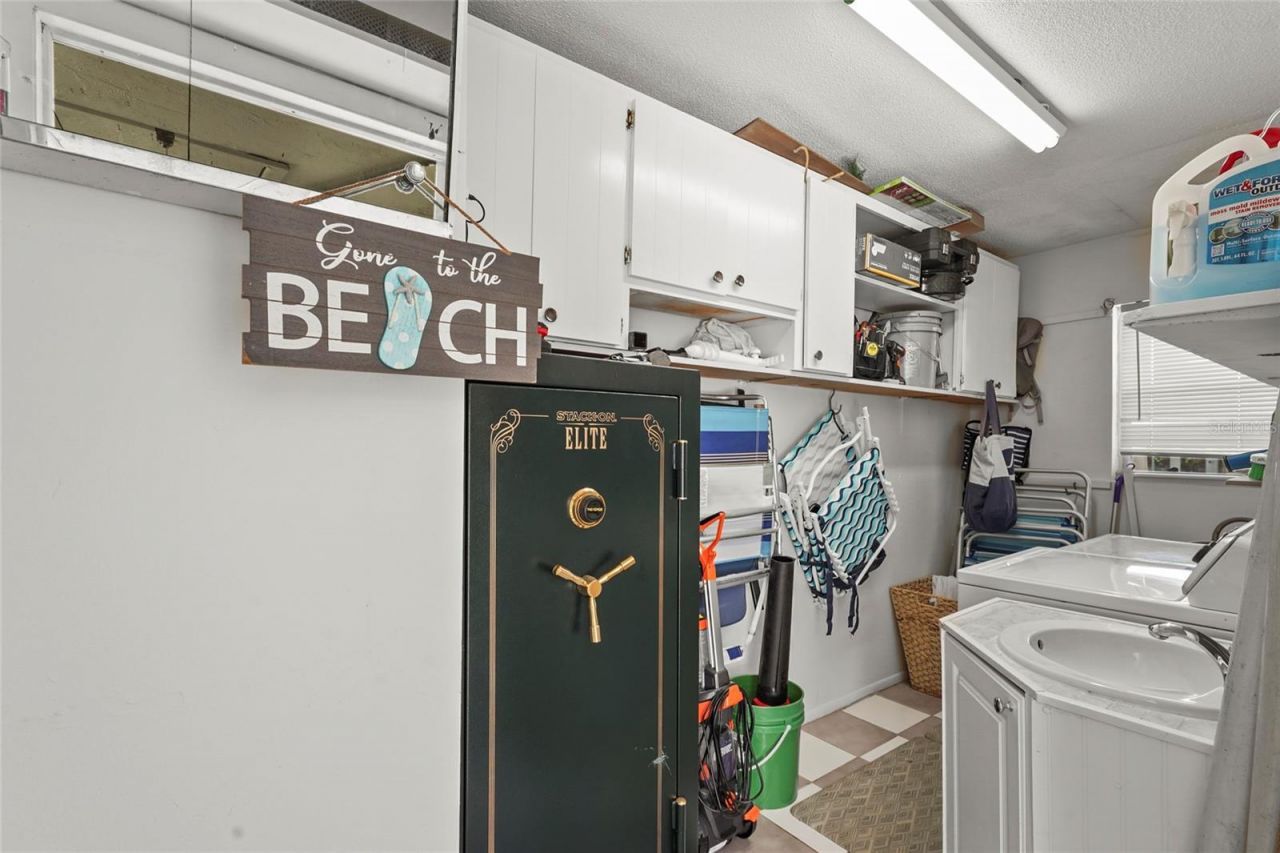 2531 Riverbluff Parkway, Unit V181, Sarasota, FL 34231 Photo